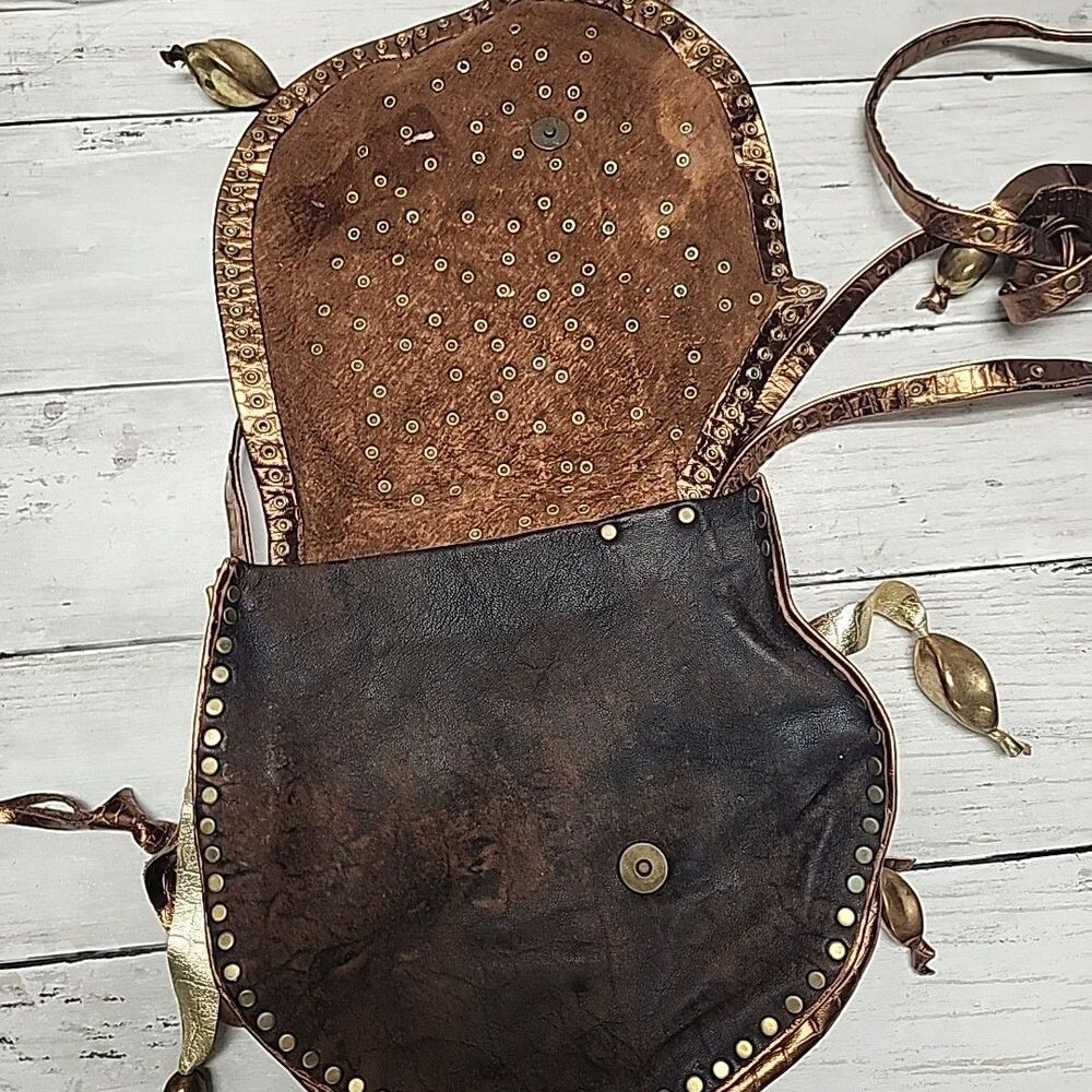Vintage Unique Handmade Artisan Brown Leather Boho Small Crossbody Shoulder Bag - Picture 10 of 12